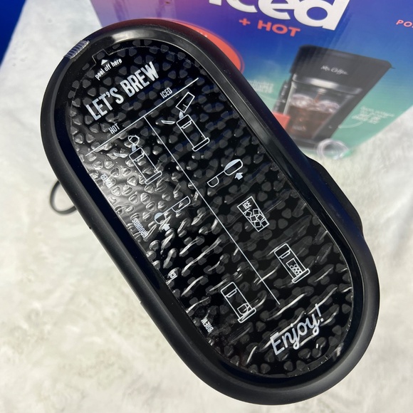 |•MR. COFEE•| Iced + Hot Coffee Maker - Picture 6 of 15